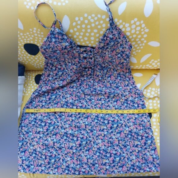 Women Floral Strap Dress - Picture 11 of 11